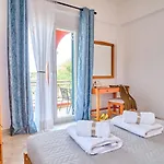Logas Corfu Апартаменты