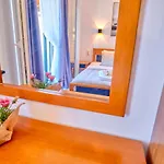 Logas Corfu Апартаменты Перуладес