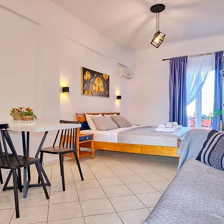 Logas Peroulades Corfu Apartmán *