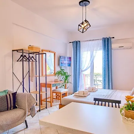 Logas Corfu Peroulades (Corfu)