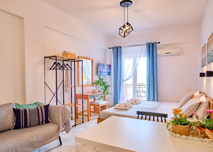 Logas Corfu Peroulades (Corfu)