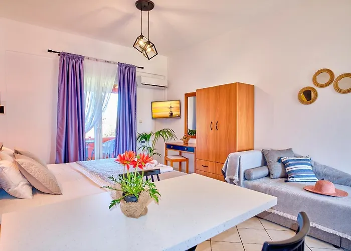 Logas Corfu Peroulades (Corfu)