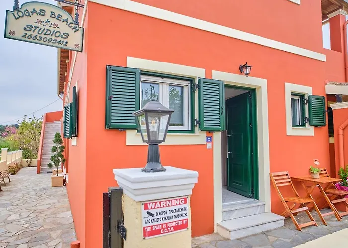 Logas Corfu * Peroulades (Corfu)