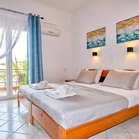 Logas Corfu 아파트 페로울라데스