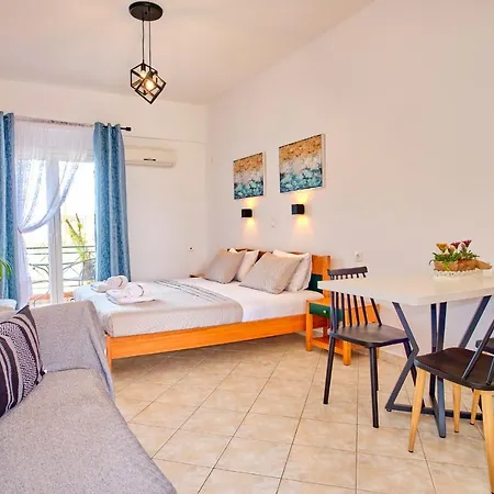 Logas Corfu 公寓 佩罗德斯