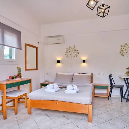 Logas Corfu * 페로울라데스