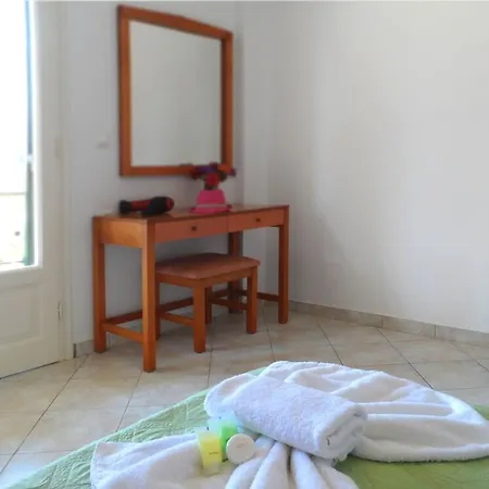 아파트 Logas Corfu *